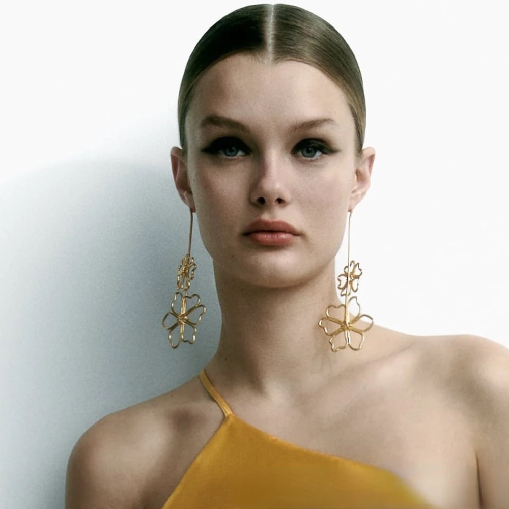 New - Zara Golden Sun Earrings 1 pair - Picture 16 of 16